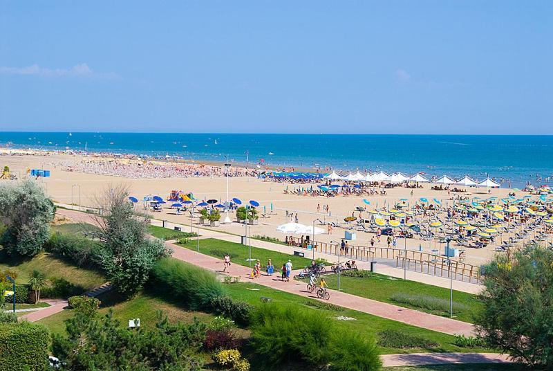 Appartamenti Sanian Bibione Zewnętrze zdjęcie